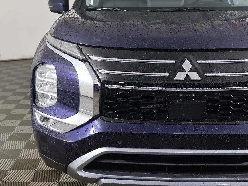 New 2026 Mitsubishi Outlander SE FWD image 14