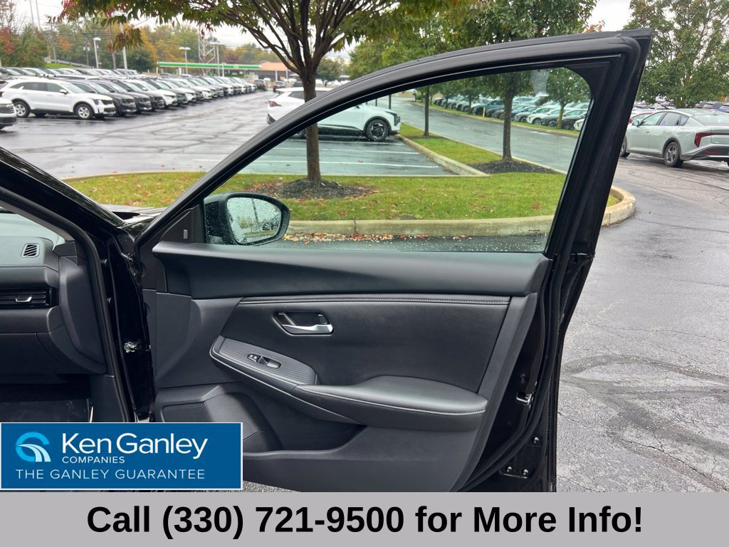 Used 2024 Nissan Sentra SV FWD image 53