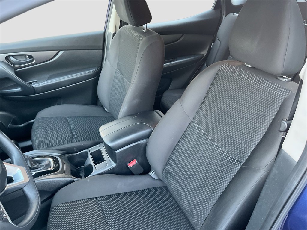 Certified 2021 Nissan Rogue Sport S image 21