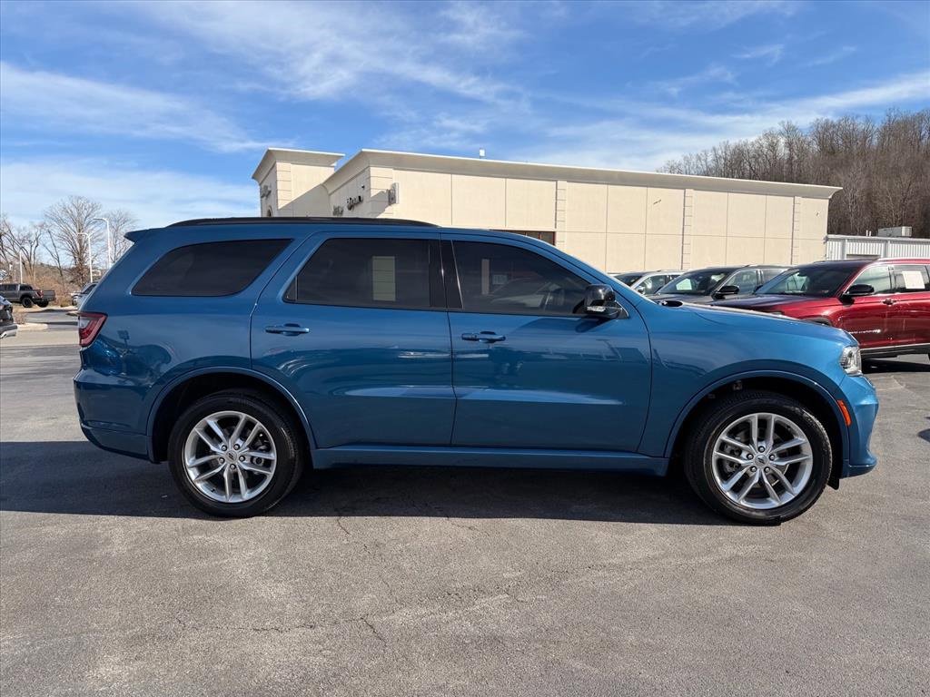 Used 2024 Dodge Durango GT image 3