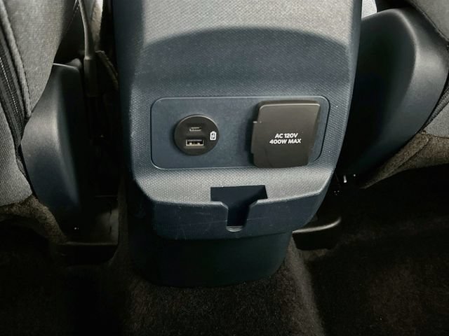 Used 2023 Ford Maverick XLT w/ XLT Luxury Package FWD image 12