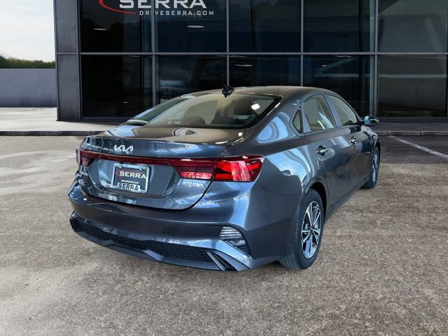 Certified 2023 Kia Forte LXS FWD image 4