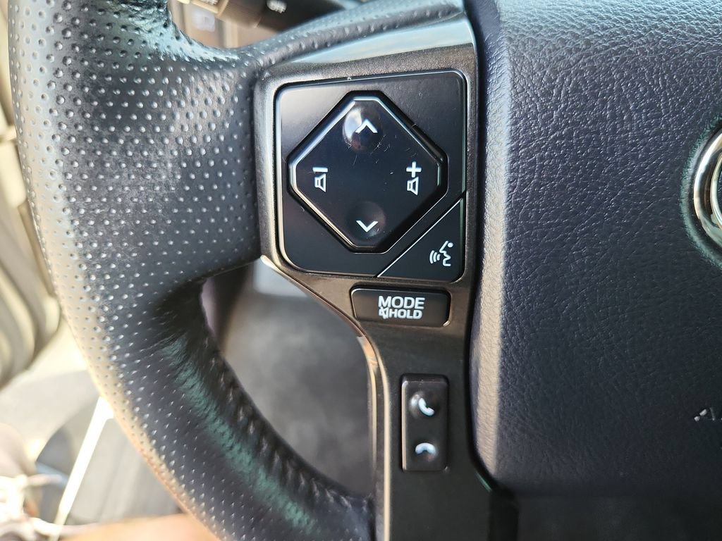 Used 2023 Toyota 4Runner 40th Anniversary SE AWD/4WD image 22