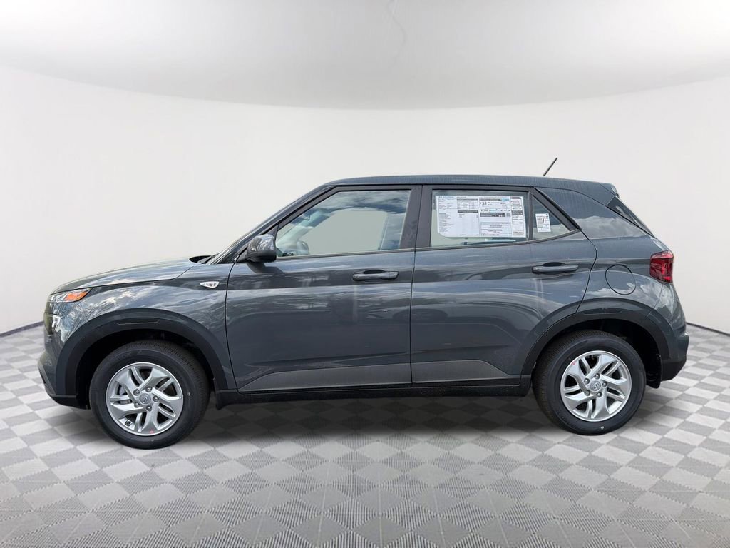 New 2026 Hyundai Venue SE image 8