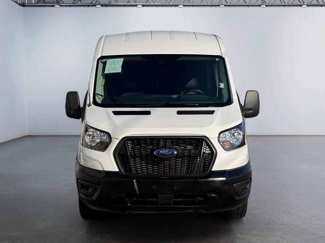 Used 2025 Ford Transit 250 Medium Roof RWD image 2