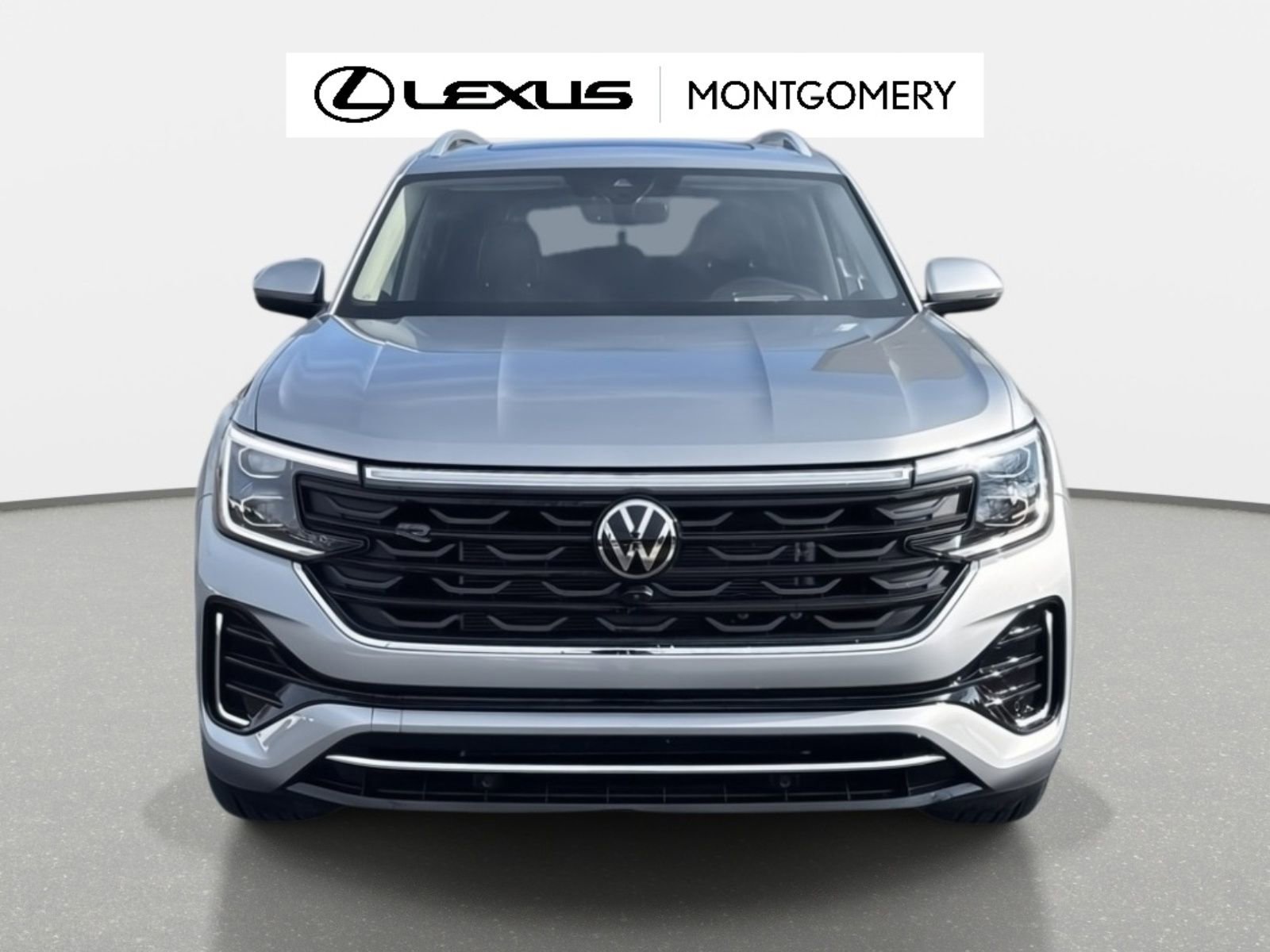 Used 2025 Volkswagen Atlas SEL Premium R-Line image 8