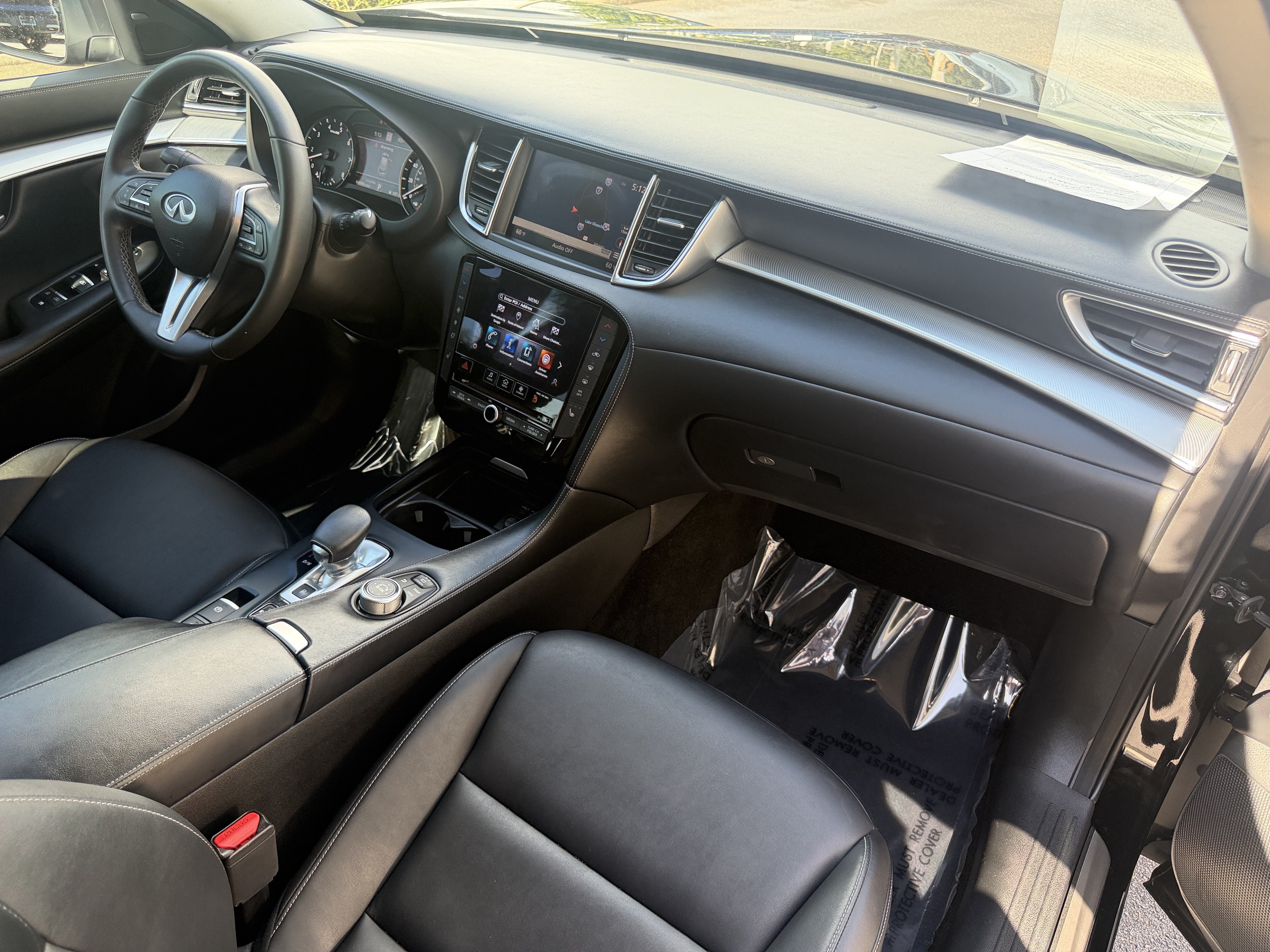 Certified 2021 INFINITI QX50 Essential FWD image 12