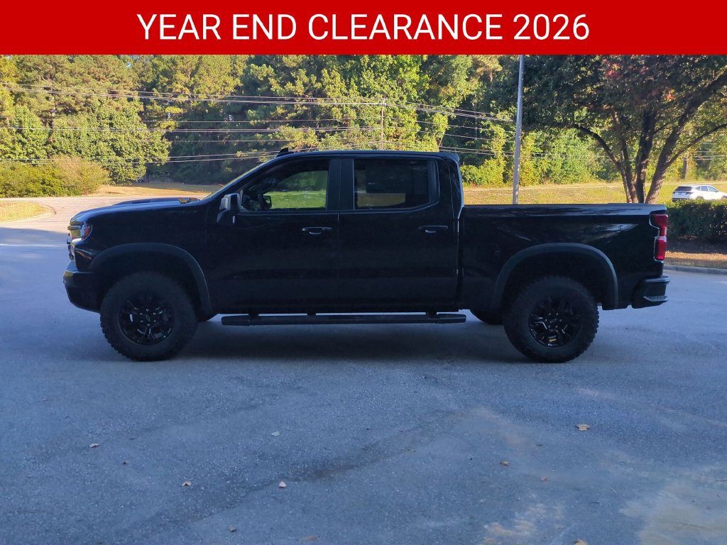 New 2026 Chevrolet Silverado 1500 ZR2 w/ Dark Appearance Package AWD/4WD image 8