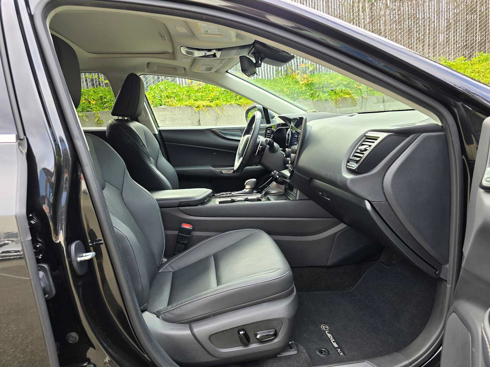 Used 2024 Lexus NX 350 AWD w/ Vision Package image 11