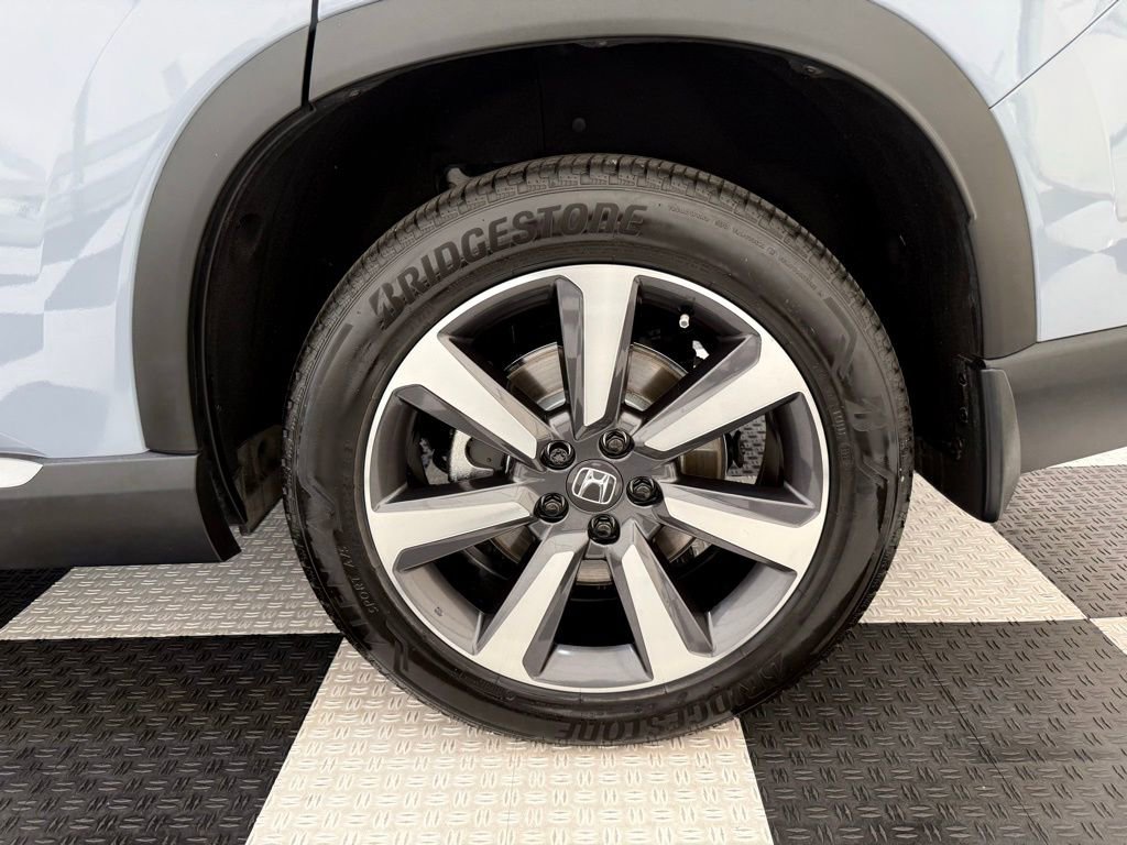 Used 2023 Honda Pilot Elite image 11