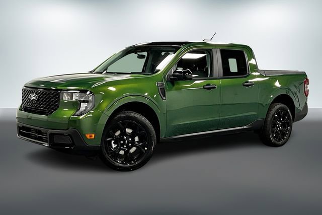 New 2025 Ford Maverick XLT w/ XLT Luxury Package image 2
