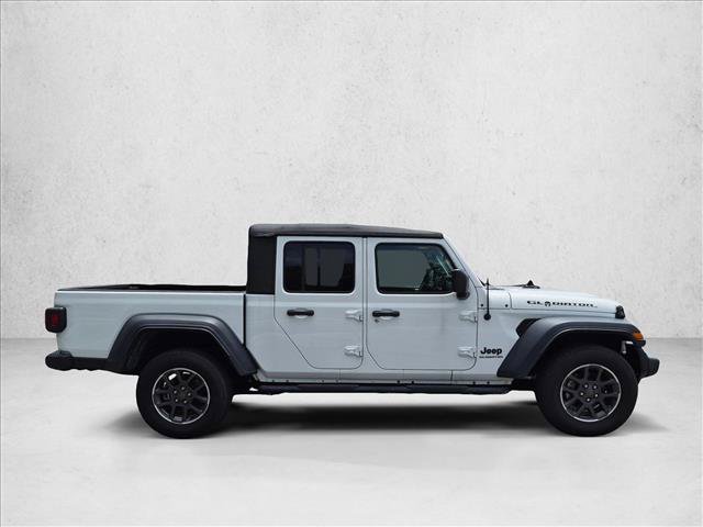 Used 2021 Jeep Gladiator Sport AWD/4WD image 4
