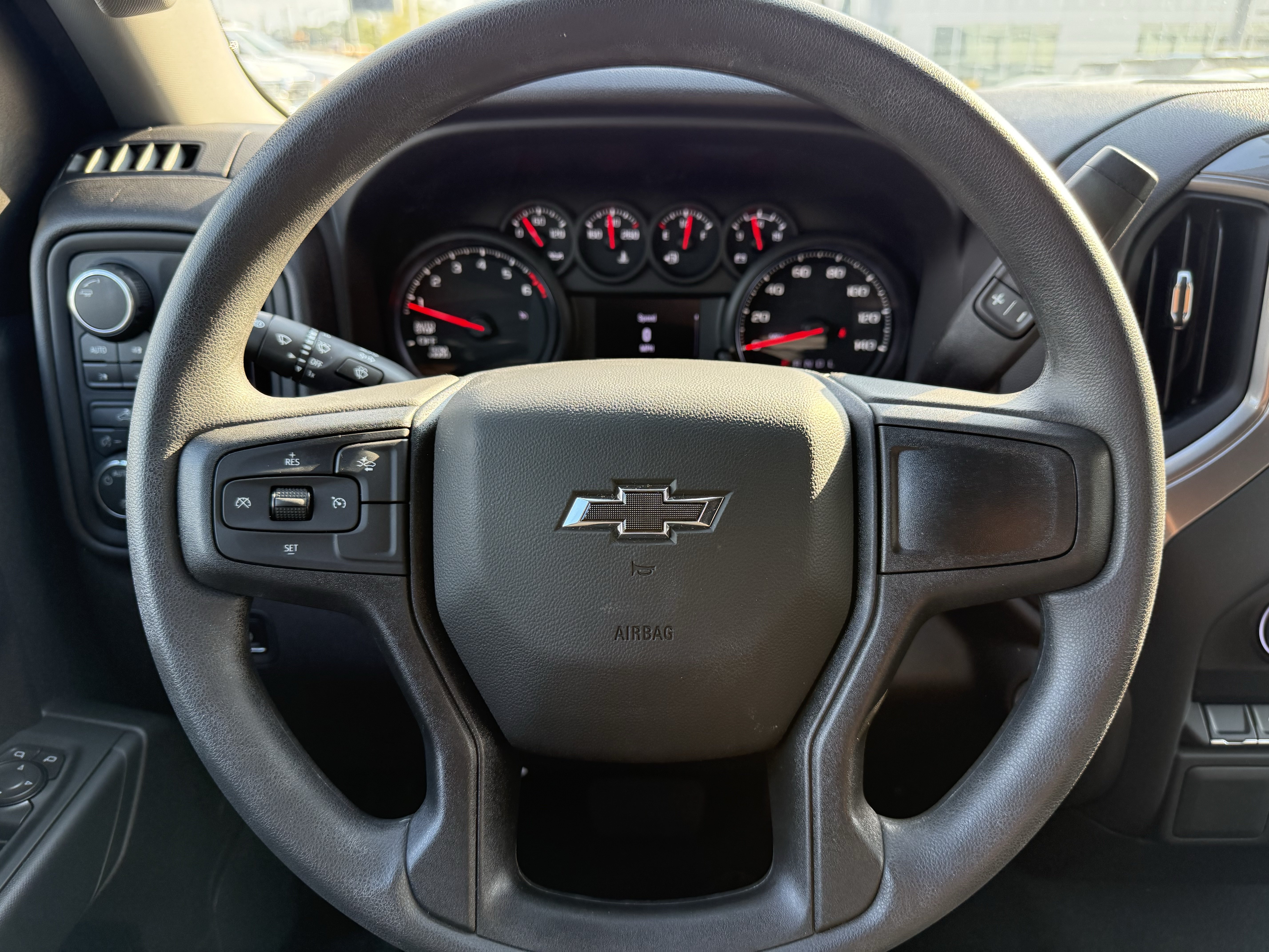 New 2026 Chevrolet Silverado 1500 Custom Trail Boss AWD/4WD image 17