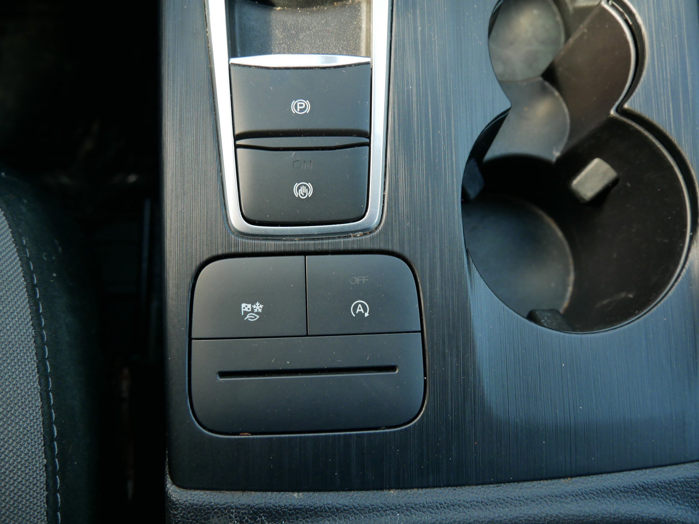 Certified 2022 Ford Escape SE AWD/4WD image 27