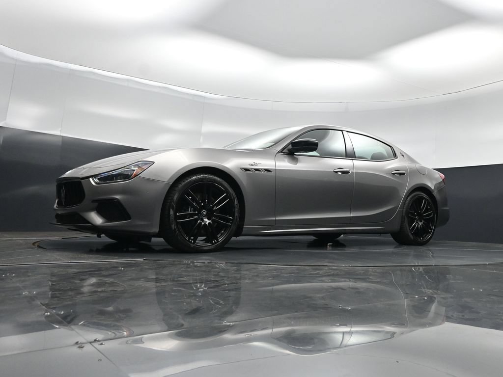 Used 2022 Maserati Ghibli GT RWD image 43