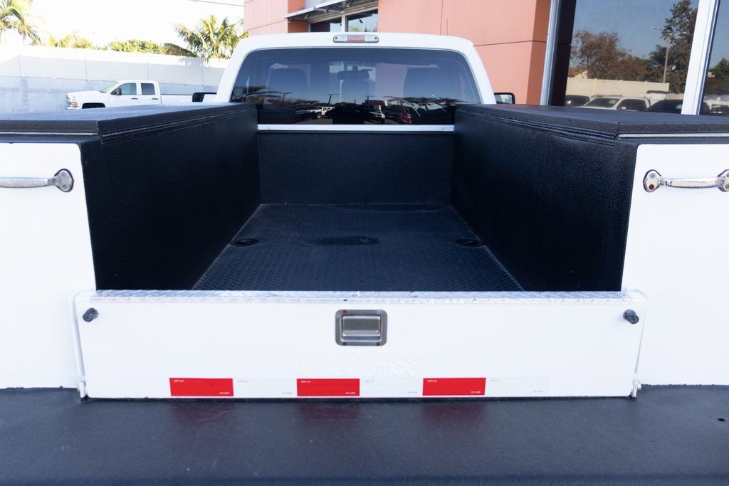 Used 2015 Ford F250 XL w/ Power Equipment Group AWD/4WD image 17