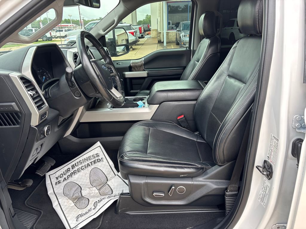 Used 2019 Ford F250 Lariat w/ Lariat Ultimate Package AWD/4WD image 10
