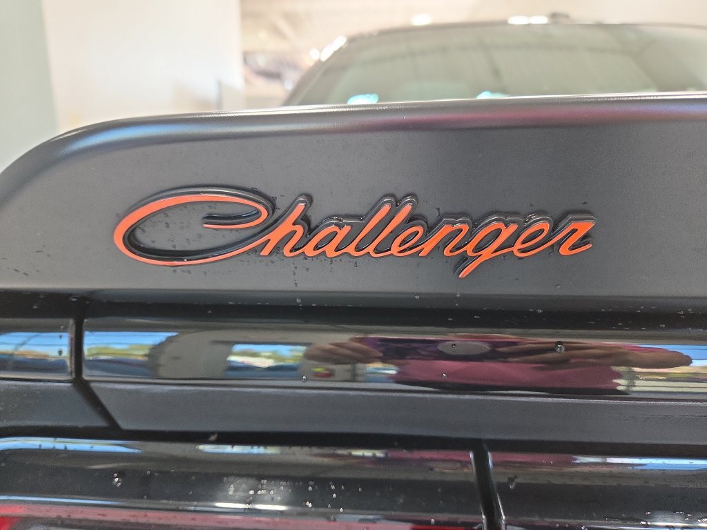 Used 2019 Dodge Challenger GT w/ Blacktop Package AWD/4WD image 16