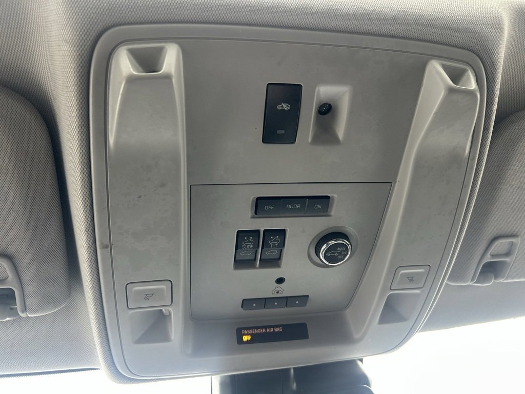 Used 2020 GMC Yukon XL Denali w/ Denali Ultimate Package image 23