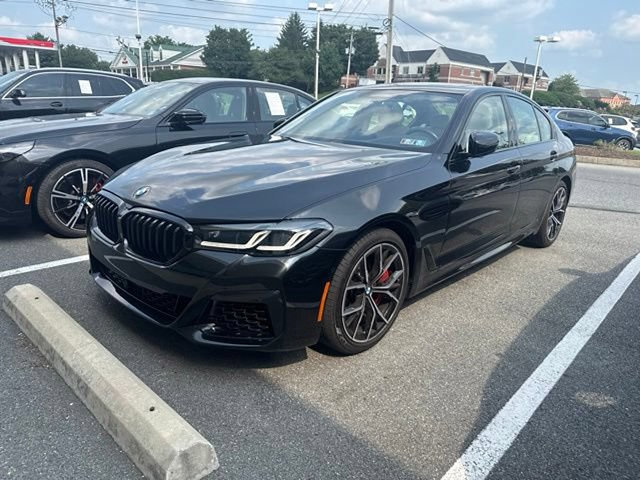 Used 2023 BMW 540i xDrive w/ M Sport Package AWD/4WD image 1