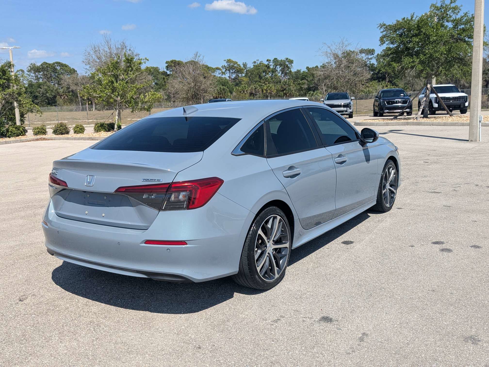 Used 2022 Honda Civic Touring image 5