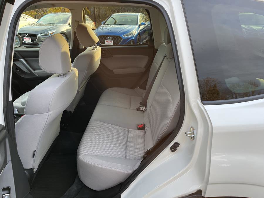 Used 2018 Subaru Forester 2.5i Premium w/ All-Weather Package AWD/4WD image 6