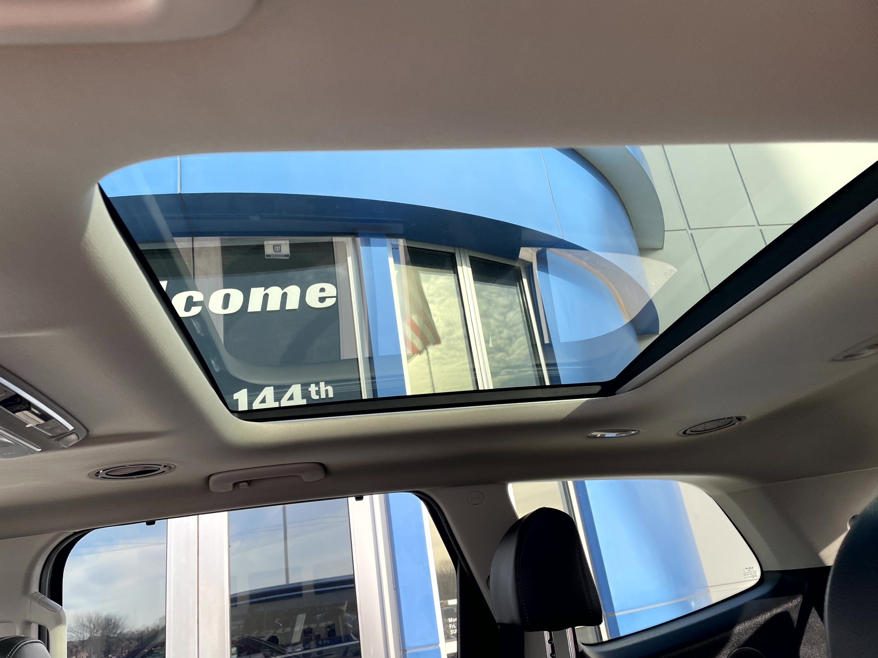 Used 2024 Kia Telluride SX AWD/4WD image 10