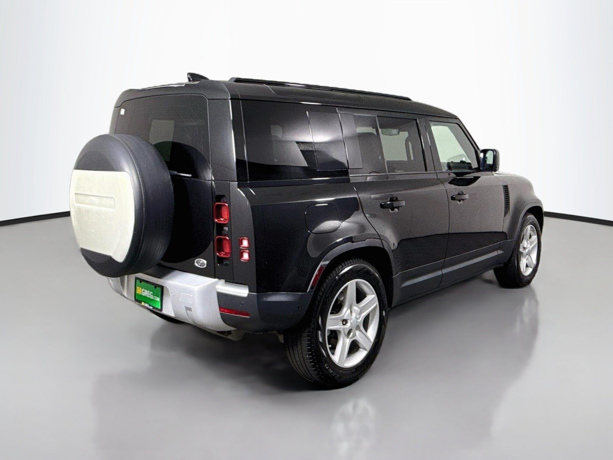 Used 2020 Land Rover Defender 110 SE AWD/4WD image 10