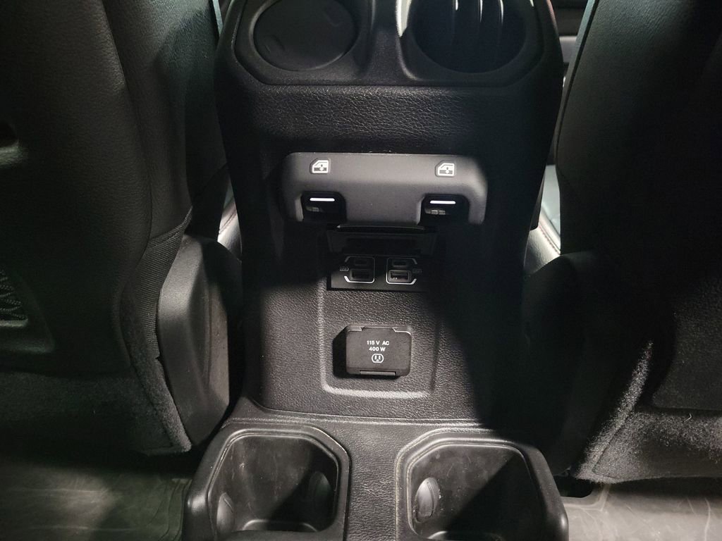 Used 2023 Jeep Gladiator Rubicon w/ Cold Weather Group image 26