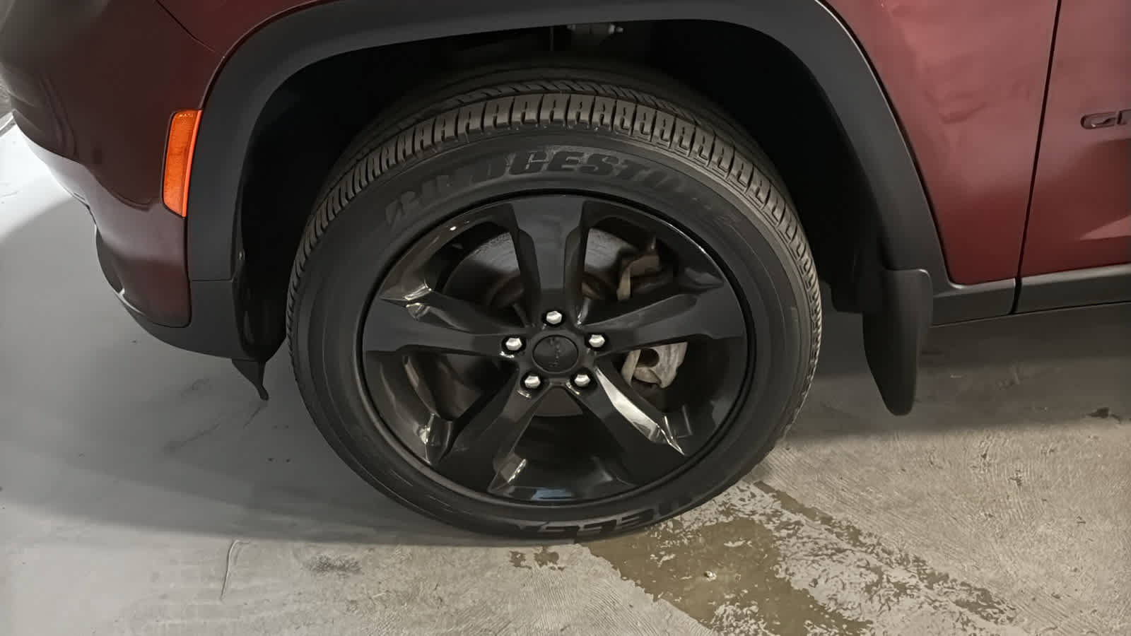 Certified 2023 Jeep Grand Cherokee L Laredo AWD/4WD image 9