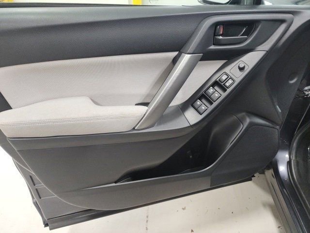 Used 2015 Subaru Forester 2.5i Premium w/ All-Weather Package image 25