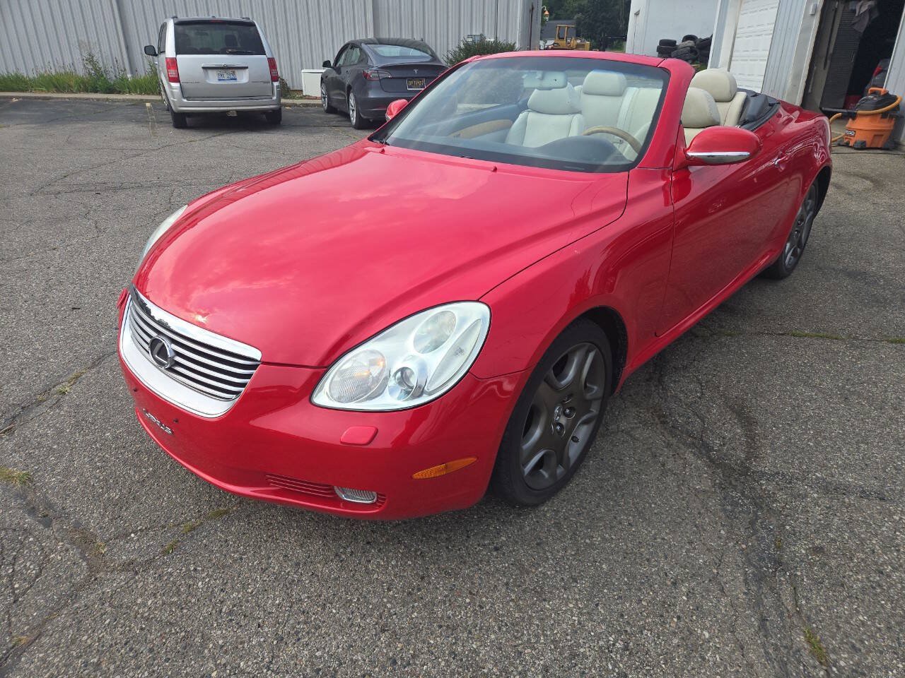 Used 2002 Lexus SC 430 Convertible RWD image 4