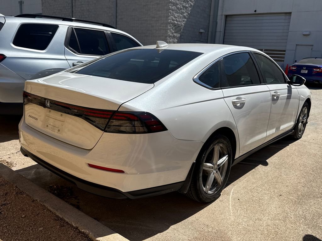 Used 2023 Honda Accord LX image 6