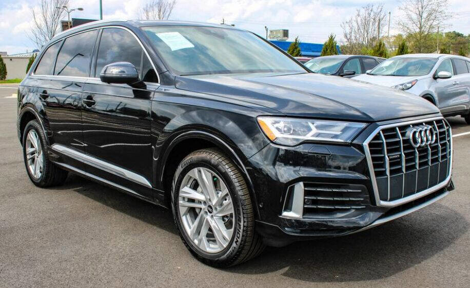 Used 2021 Audi Q7 3.0T Premium w/ Convenience Package image 3