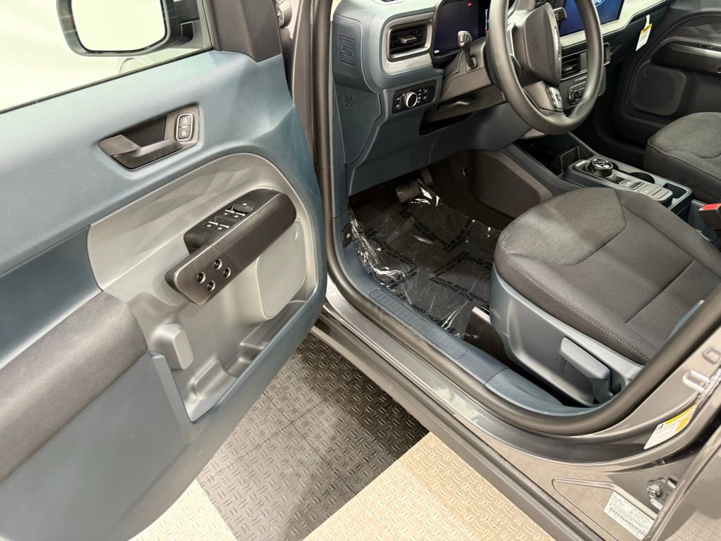 New 2025 Ford Maverick XL image 26