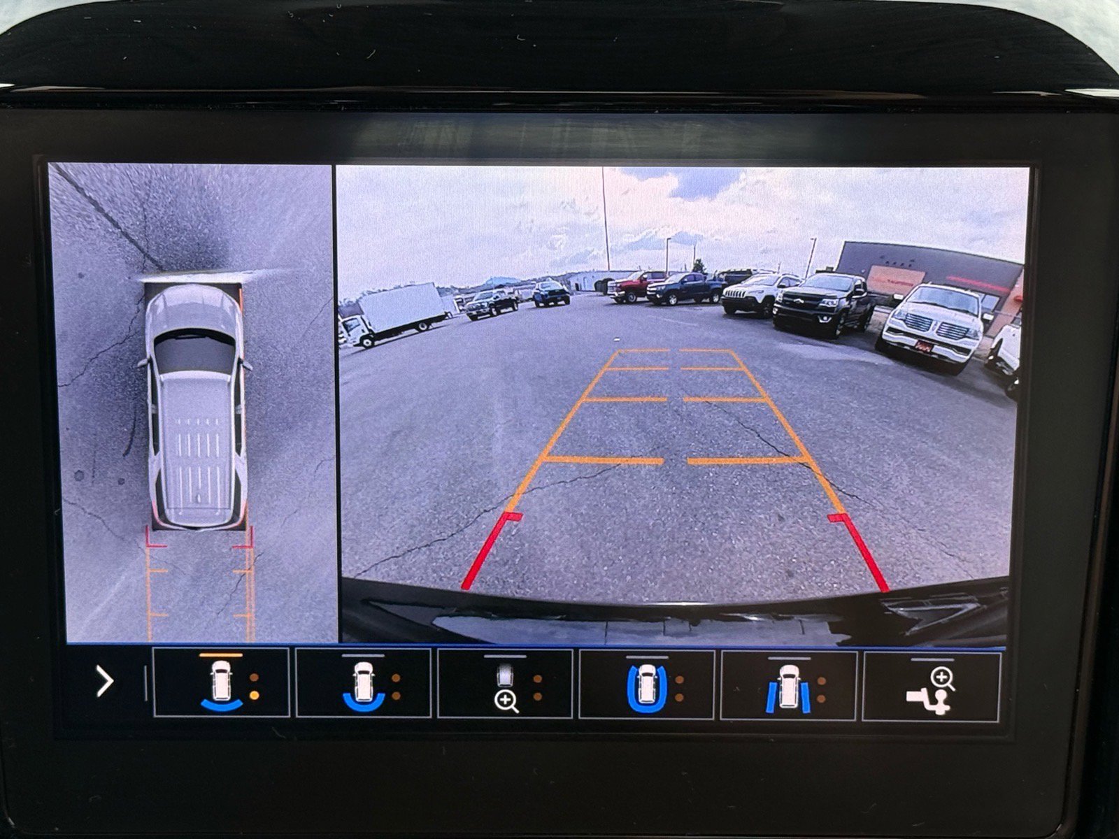 Used 2020 Chevrolet Traverse High Country image 20