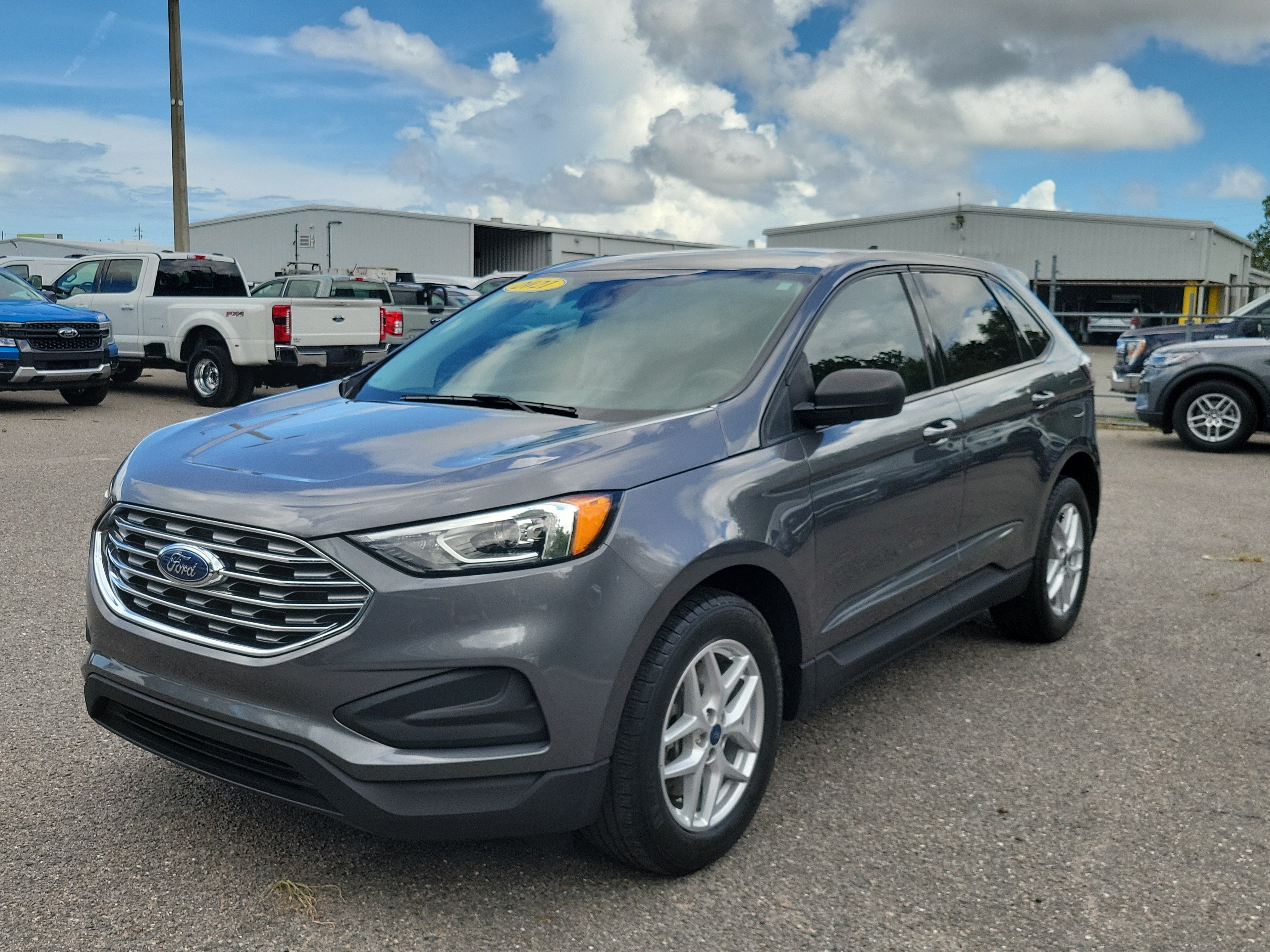 Used 2021 Ford Edge SE FWD 360° Tour