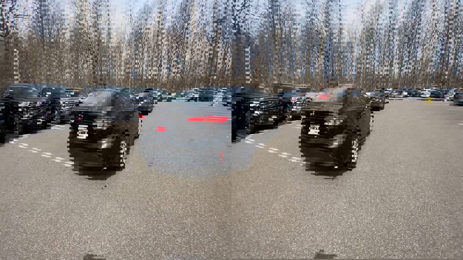 Used 2025 Toyota Corolla LE image 13