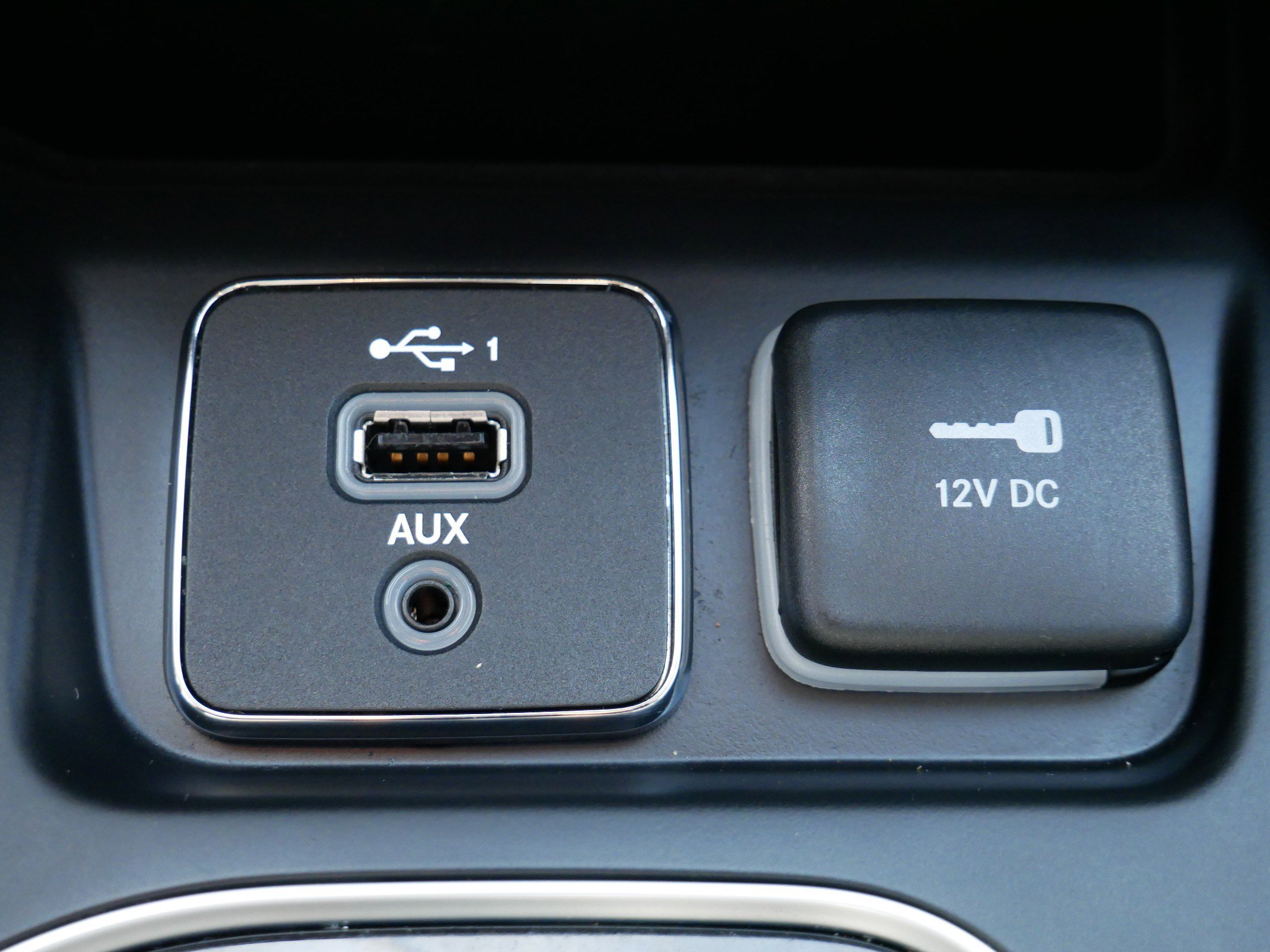 Certified 2022 Jeep Cherokee Limited image 28