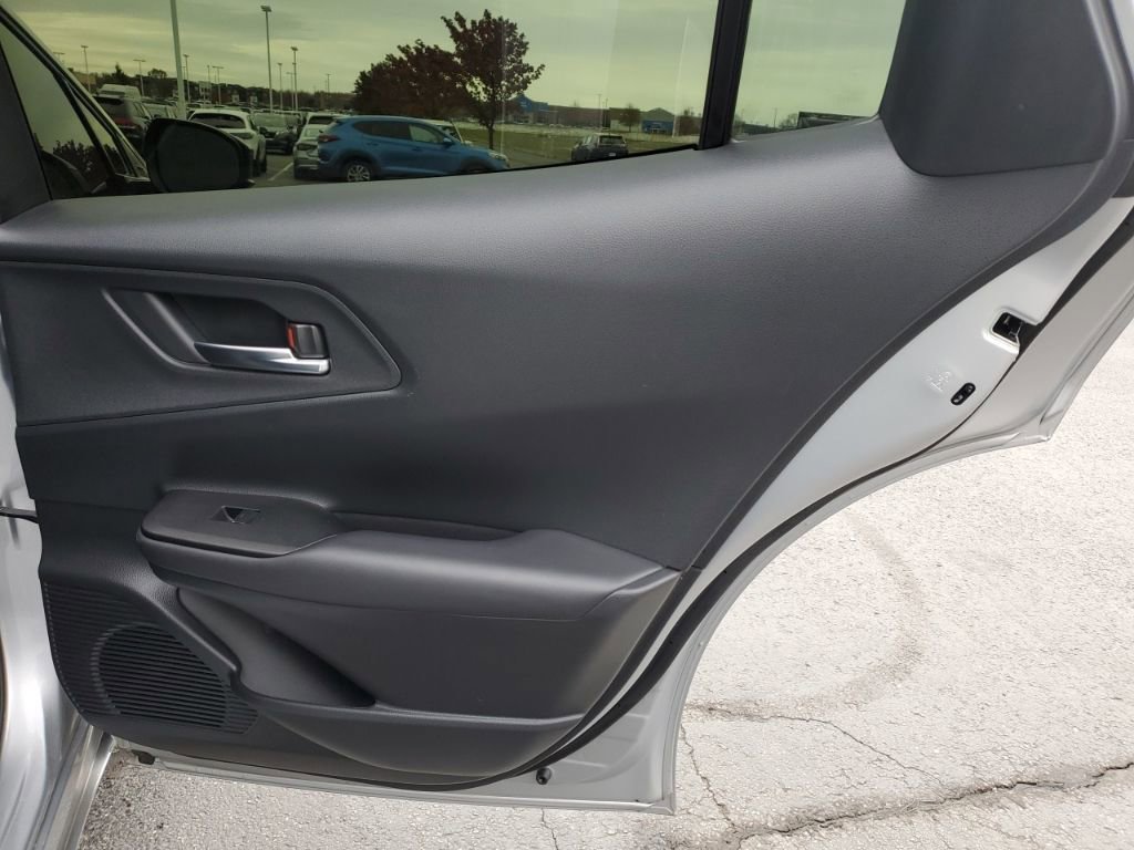 Used 2024 Toyota Prius Prime XSE image 37