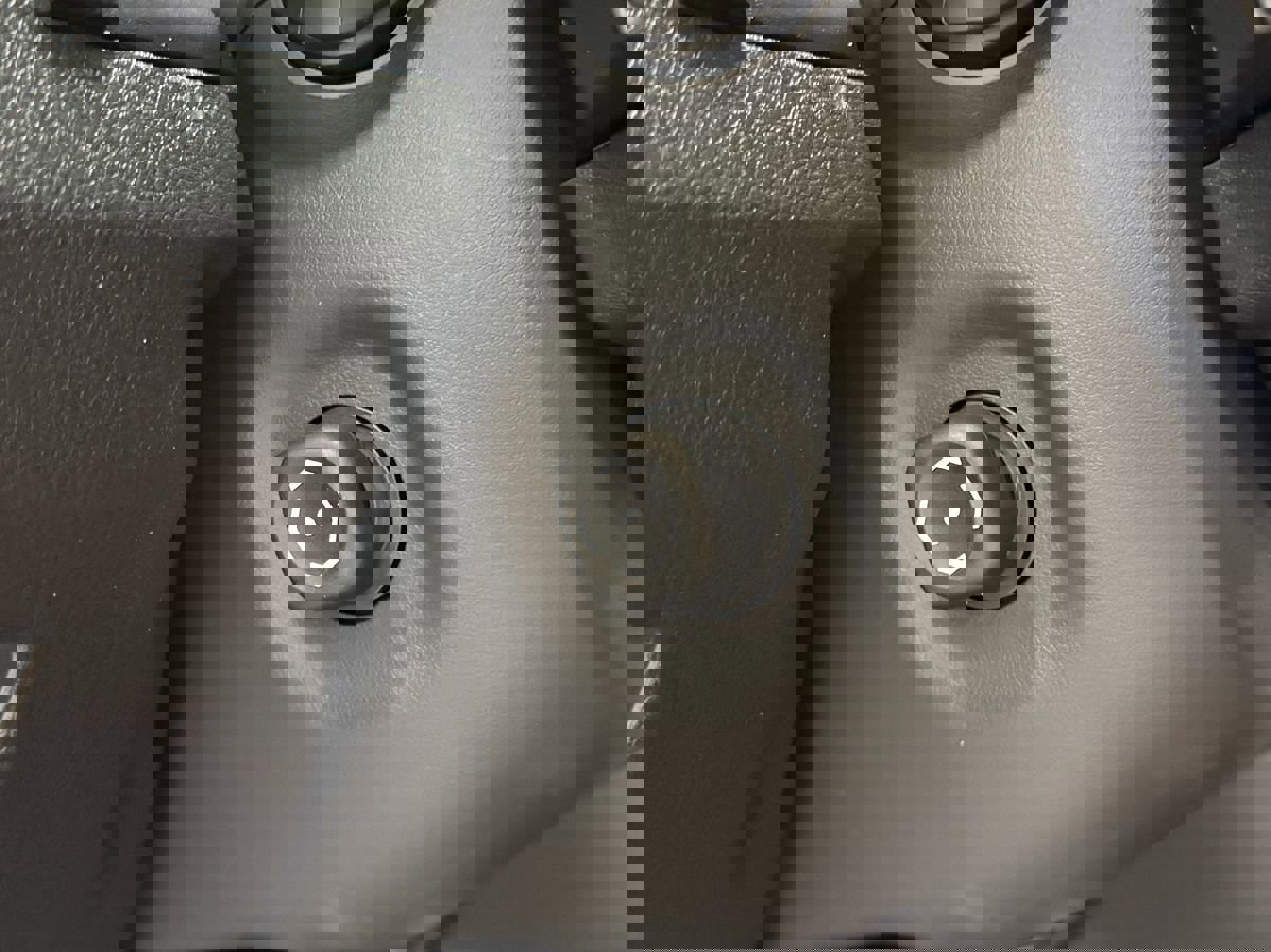 Used 2025 Lexus GX 550 w/ Accessory Package (2T) image 22