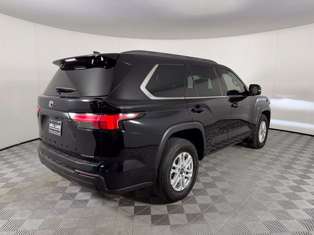 Used 2025 Toyota Sequoia 4WD image 5