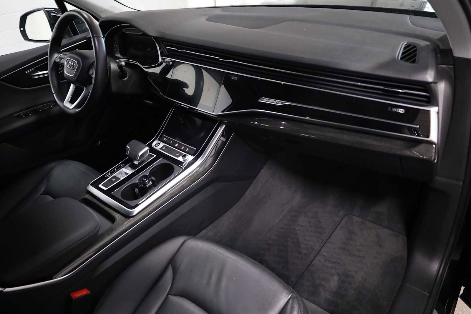 Used 2022 Audi Q7 Premium Plus image 6