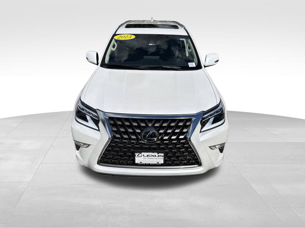 Used 2023 Lexus GX 460 Premium w/ Premium Package AWD/4WD image 2