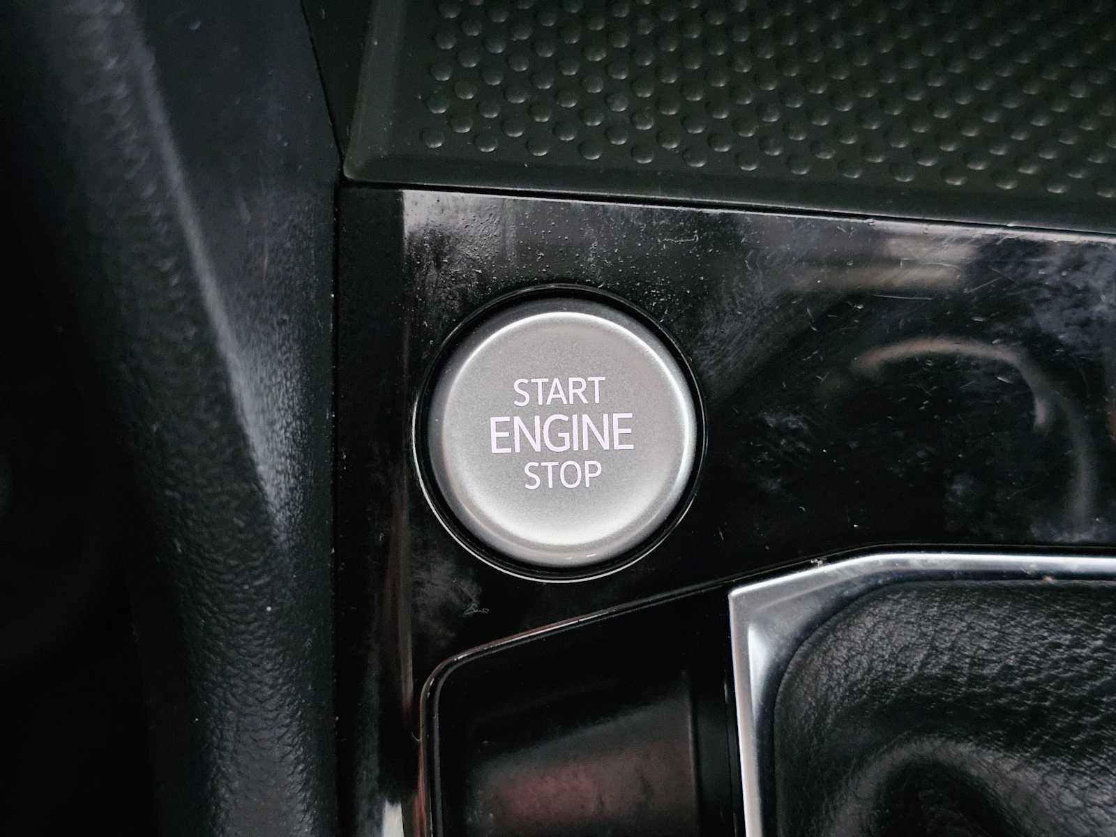 Used 2023 Volkswagen Taos S image 29