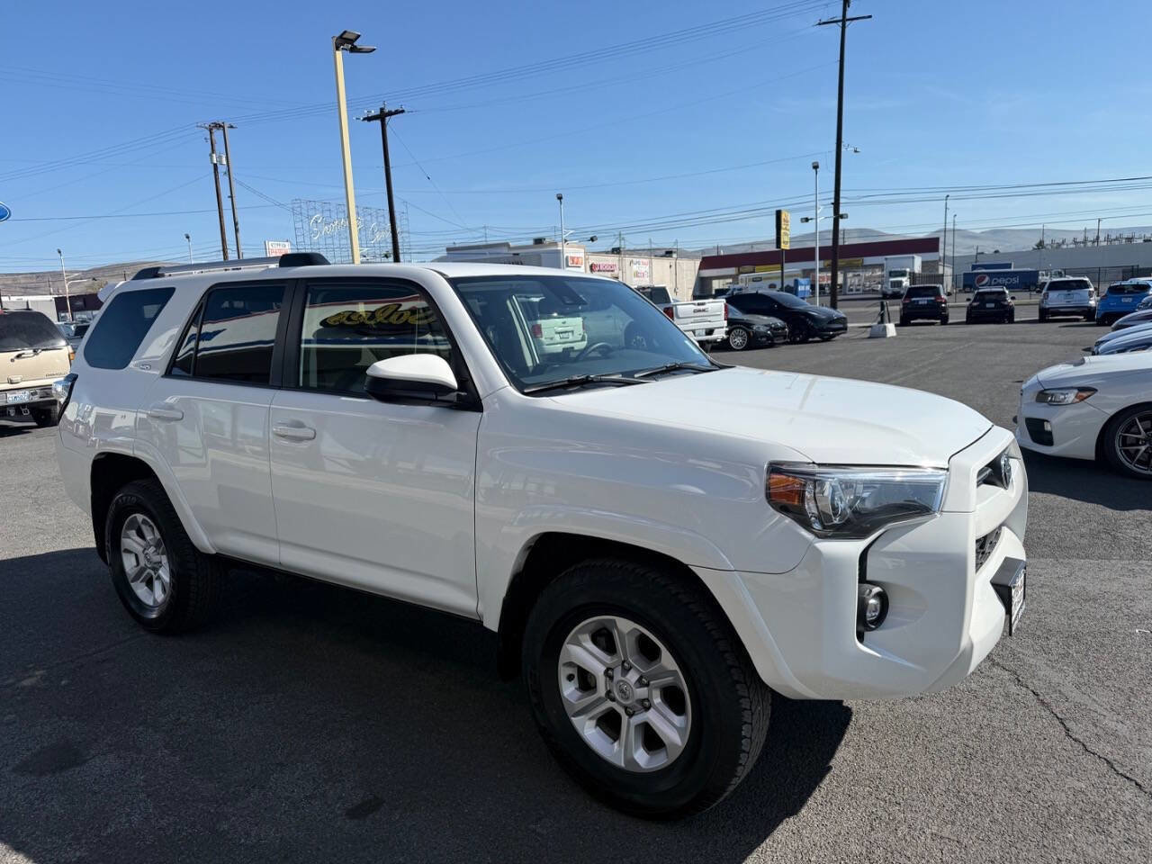 Used 2024 Toyota 4Runner SR5 image 3