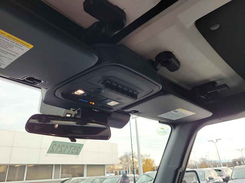 New 2025 Ford Bronco Heritage Edition image 30