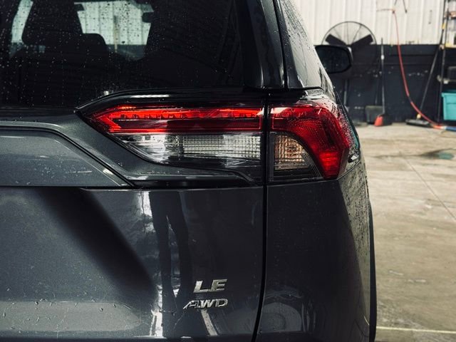 Used 2024 Toyota RAV4 LE image 8