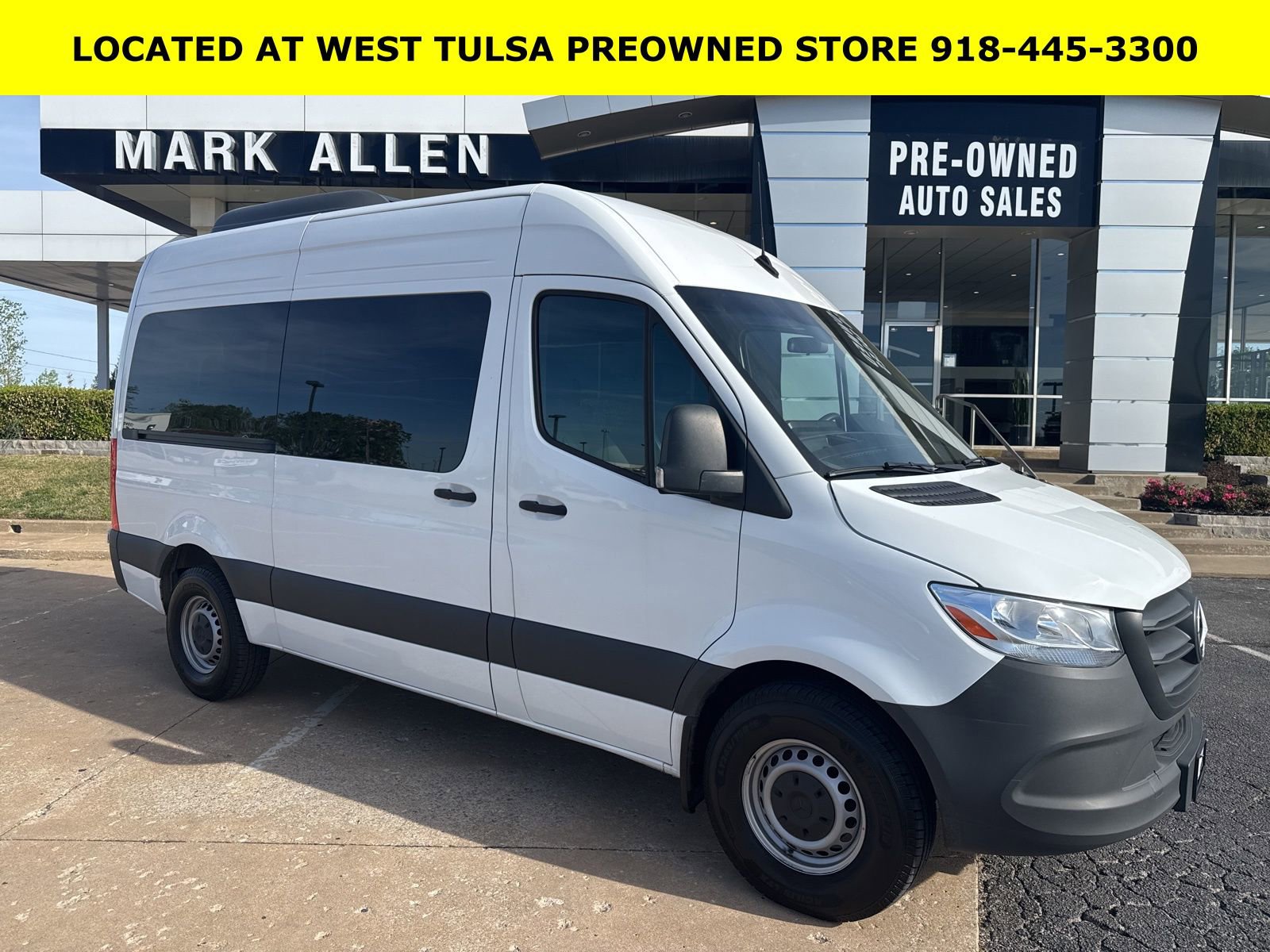 Used 2024 Mercedes-Benz Sprinter 2500 image 1