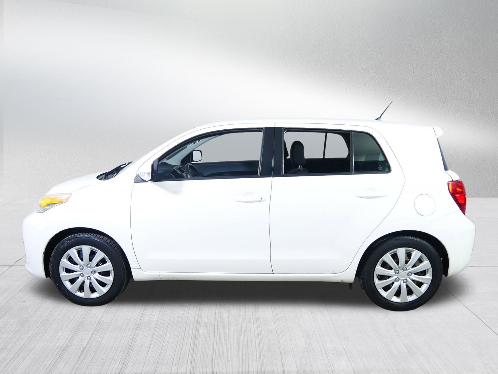 Used 2012 Scion xD image 4